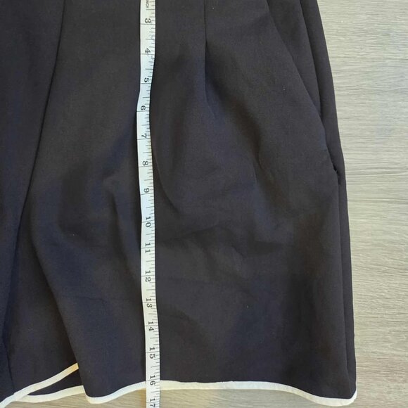 Aritzia Wilfred Le Fou Shorts Sz 10 Black - Picture 8 of 8